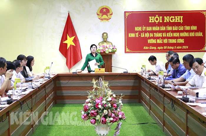 Đoàn đại biểu Quốc hội đơn vị tỉnh Kiên Giang nghe báo cáo tình hình kinh tế - xã hội